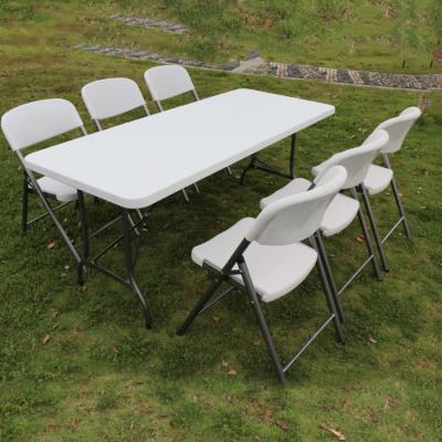 China Foldable Camping 6FT Cheap Fold In Half HDPE Plastic Folding Table For Outdoor for sale