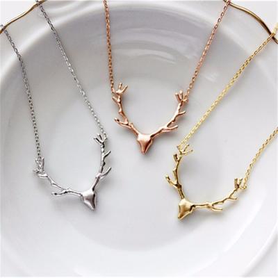 China XUNBEI 2022 New Fashion Popular Korean Environmentally Friendly Wholesale Jewelry Trendy Antler Necklace for sale