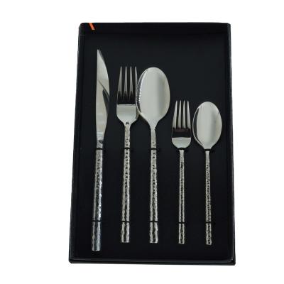 China High Grade Disposable Gift Box Dinnerware Luxury Reusable Flatware 5pcs Set For Wedding for sale