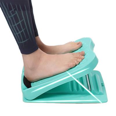 China PP Block Exerciser Home Fitness PP Oblique Pedal Slope Calf Stretch Adjustable Stretcher Balancing Board For Muscle Testing for sale