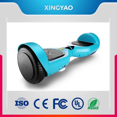 China Rueda de equilibrio elegante del sensor de movimiento de 6,5 pulgadas mini con teledirigido en venta