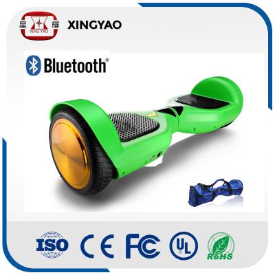 China Prenda impermeable accionada ruedas verdes del Unicycle del tablero 2 de la balanza de la deriva en venta