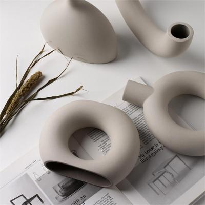 China Creative Flower Decoration Homestay Style Living Room Home Decoration Flower Decoration Plain Ceramic Embryo Ceramic Vase Flower Decoration Ware Vases for sale