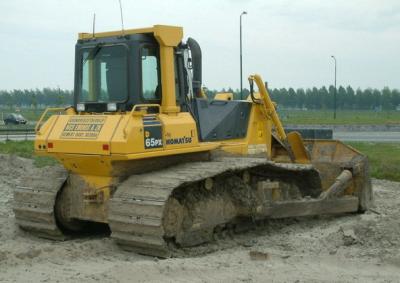 China sell Komatsu new/used bulldozer D65 for sale