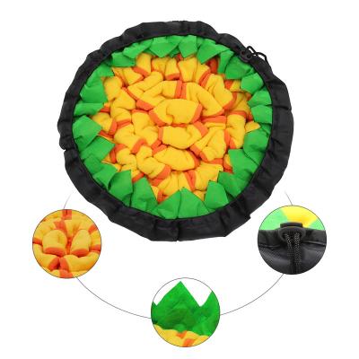 China Wholesale Viable Dog Toy Iq Training Blanket Round Interactive Pet Sniffing Mat Sniffing Dog Feeding Mat for sale