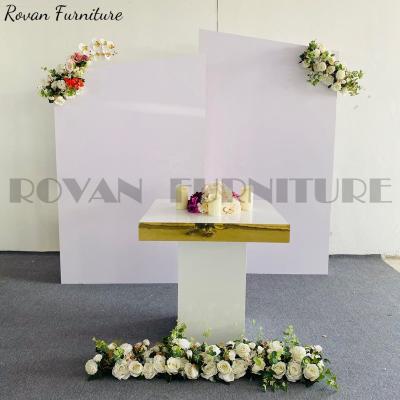 China Best Selling Modern White PVC Acrylic Cake Table New Style Gold Wedding Square Acrylic Cake Table For Wedding And Event for sale