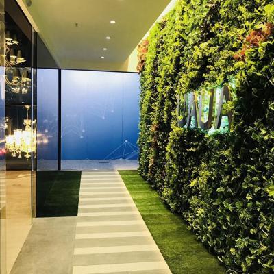 China Artificial Moss Flower Grass Wall Plants Upright Artificial Grass Available Odorless Antifading Plastic for sale