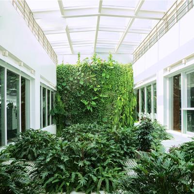 China Vertical Plastic Flat Synthetic Green Artificial Grass Wall Artificial Foliage Wall for sale