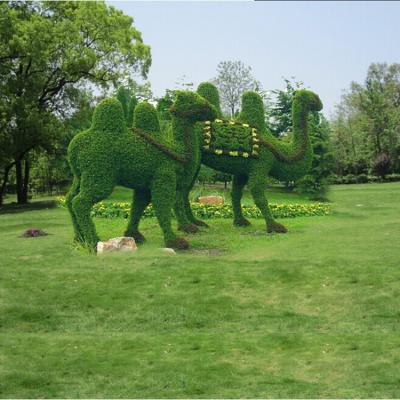 China Plastic artificial carving plant, animal sculpture for sale