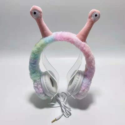 China New Model Earphone Popular Gift Cute Cartoon Design Winter Fluffy Earmuff Earmuff for sale