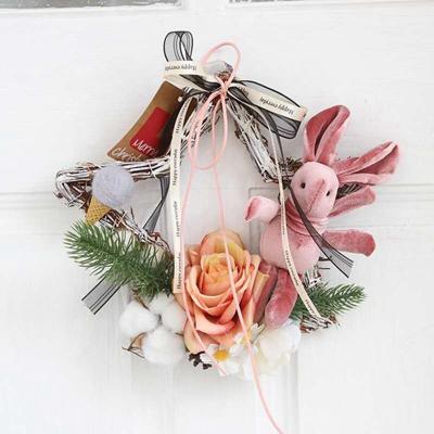 China Hang Decoration Fancy Handmade Star shaped with Rose And Rabbit Home Hang decoration garlands for sale