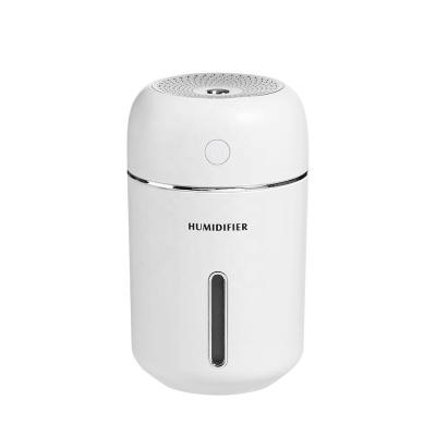 China 2020 new 280mL capacity small and light Mini Humidifiers A1 portable humidifier. for sale