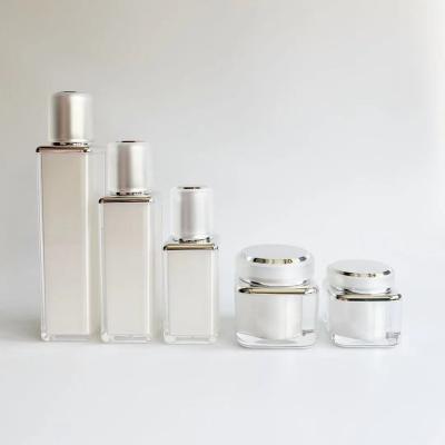 China Square Cap Body 30/80/100ml Cosmetic Acrylic Round Lotion Pump Bottles And Jars 30/50g Series for sale