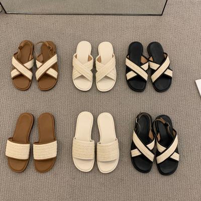 China Fashion Trend OEM ODM Slippers Wholesale Cheap Sandal Shoes Designer Women Black White Flat Sandals for sale