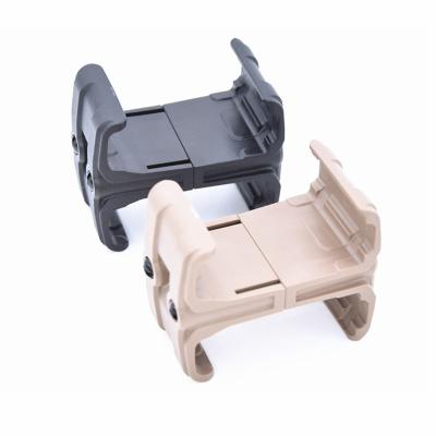 China Nylon Military Tactical Double Mag Coupler Clip Holder Airsoft Rifle M4 MAG595 Magazine Parallel Connector Hunting Accessories for sale