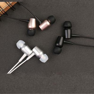 China In-ear stereo sound accessories wired earphone phone metal cheapest earpiece for sale