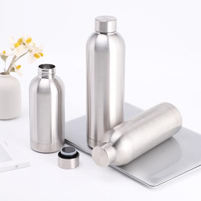 China Custom Logo Double Wall Stainless Steel Vacuum Flask Rubber Water Bottle 750m/350ml/550ml Workable for sale