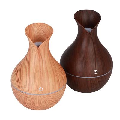 China Best gift hotel130ml high quality air humidifier portable factory wholesale price car USB ionizing wood aroma diffuser for sale