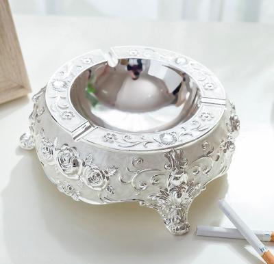 Китай OEM 5.0mm покрывая античный Ashtray сплава цинка сигары продается