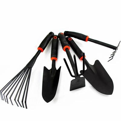 China Europe Outdoor Garden Tools Handle Heavy Duty Wooden Shovel For Camping Gardening Agriculture for sale