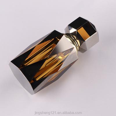 China Europe High Quality Crystal 12ml Men Perfume Bottle Manufacturers As Useful Wedding Gifts for sale