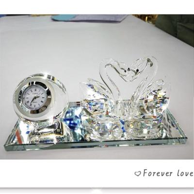 China Europe Crystal Glass Wedding Return Gift Guests Favors Home Decorations Crystal Swan for sale