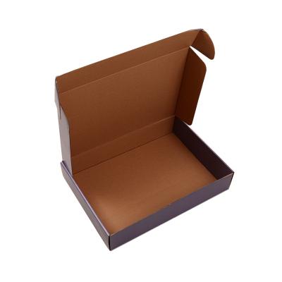 China Handmade Luxury Eco Full Color Corrugated Mailer Box With Gold Hot Stamping Logo for sale