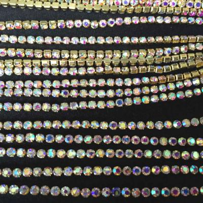 China Enviroment Inspection Whole Reasonable Popular Selling Price JP Plastic Rhinestone Chain Trimming For Wedding Dress for sale