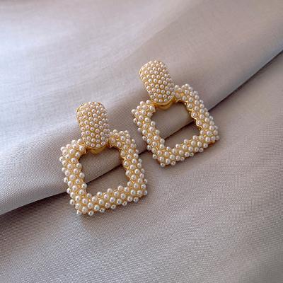 China FASHIONABLE 925 Silver Gold Geometric Square Earrings Needle Pearl Stud Earrings For Women 2021 for sale