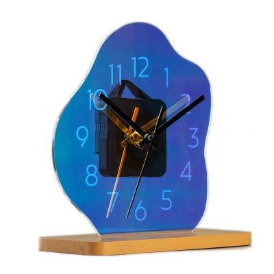 China Glare color quartz analog modern design table desk acrylic clock for sale