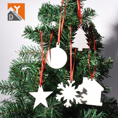 China Cute MDF Christmas Ornaments DAYONG Home Decorations Heat Transfer DIY Sublimation Blanks MDF Christmas Ornaments for sale