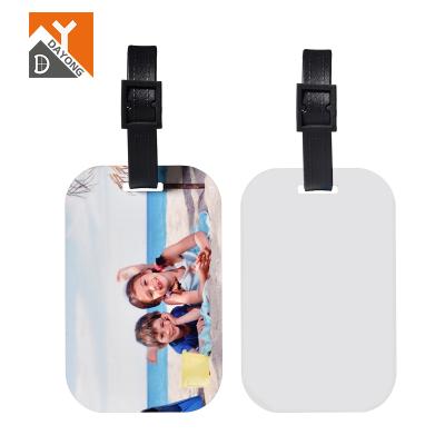 China Double Side Printing MDF Luggage Tag DAYONG Top White Sublimation Sublimation MDF Luggage Tag for sale