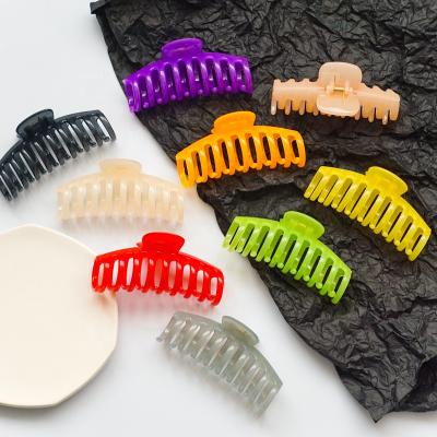 China Korean Hair Claws Amazon Hot Selling Solid Color Claw Cuts Big Hair Claws For Women for sale