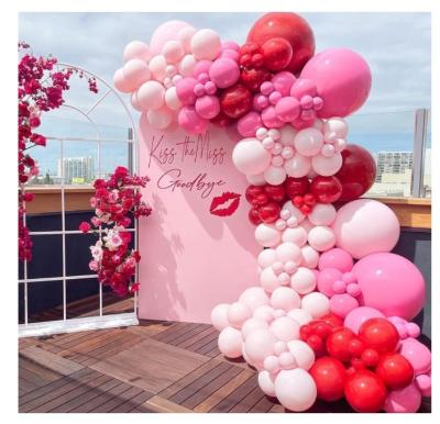 China 2022 Valentine's Day Mother's Day Rose Red Latex Balloons Eco-Friendly Balloon Garland for sale