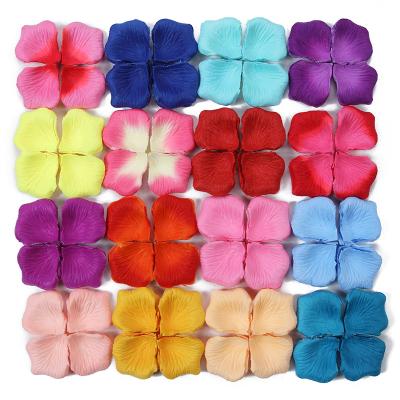 China Multicolor Wedding Stain 100 Pieces in Romantic Packing for Family Wedding Artificial Rose Petals Decoration for sale