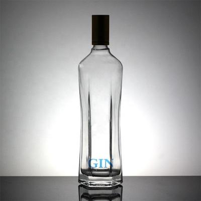 China Whisky Vodka Glass Material 700ml 1000ml Bottle with Metal Cover and Top-Grade for sale