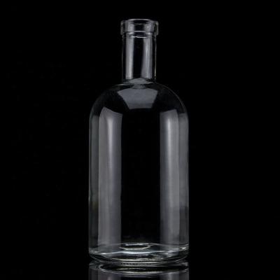 中国 ベース素材 500ml 700ml 750ml コークシールと丸い形状のガラス酒瓶 販売のため