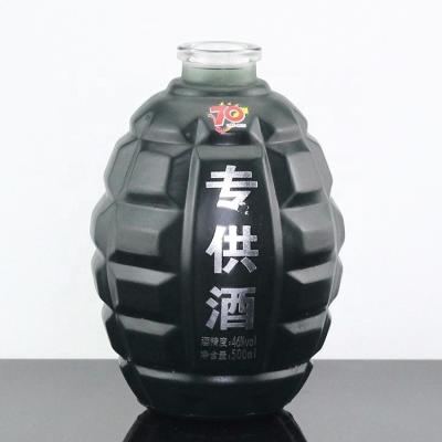 China Einzigartige 500ml-Bombe-Glasflasche für die individuelle Verpackung von Alkohol zu verkaufen