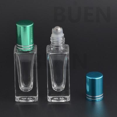 Chine 10 / bouteilles de rouleau de l'huile 15/20/30/50ml essentielle avec pp/prise intérieure de PE/silicone à vendre