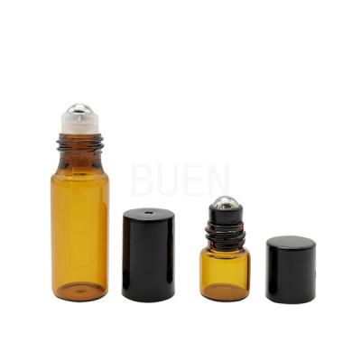 Cina Olio vuoto di Amber Glass Roller Bottles Essential con rotolo d'acciaio in vendita