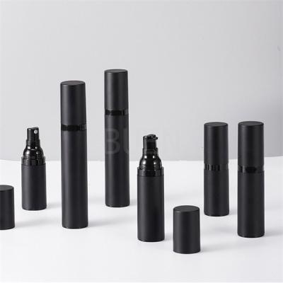 Cina ABS cosmetico senz'aria acrilico nero della bottiglia 30ml Matte Frosted SAN con la pompa in vendita