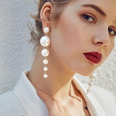 China Big pearl earrings women statement TRENDY style long gold plated earrings fashion pearl earrings for sale