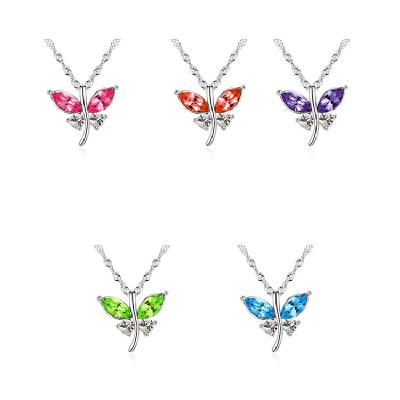 China High Quality Fashion Beautiful Dragonfly Necklace Insect Crystal Necklace Diamond Crystal Dragonfly Pendant Necklace for sale