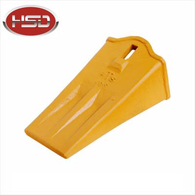 China Hitachi Excavator EX300 Hitach EX300 Excavator Spare Parts 40S Bucket Teeth Point for sale