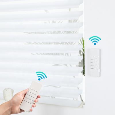 China Resist ultraviolet rays smart Wifi Tubula motorintelligent electric Shangri-La Roller Blinds motroized light adjustable for sale