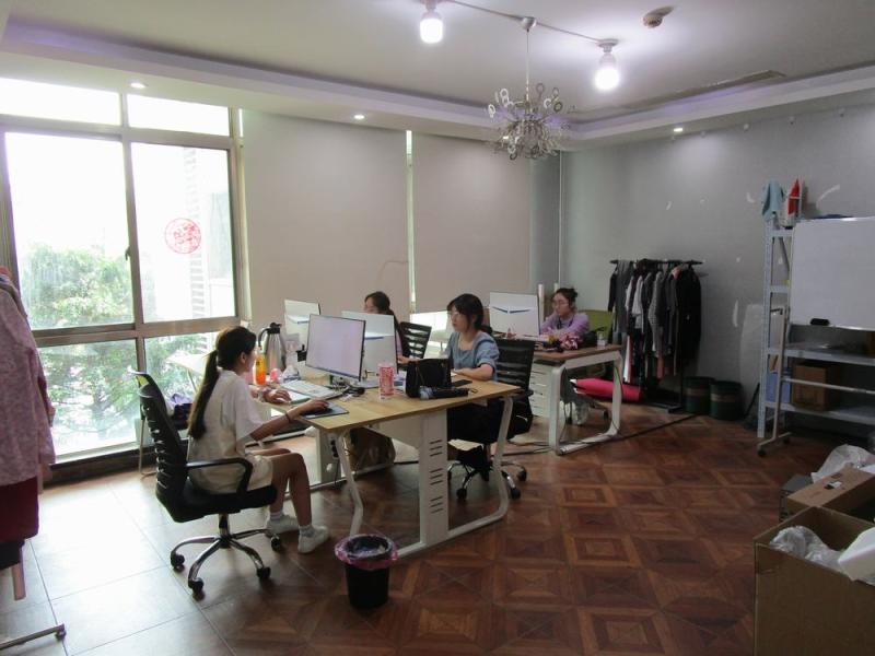 Verified China supplier - Yiwu Vanho Garment Factory