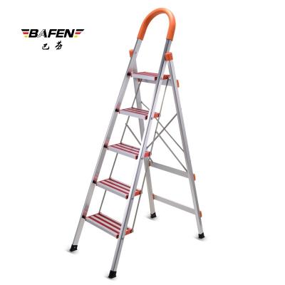 China EN 131 Folding Ladders Aluminum 5 Level Step Stairs for sale