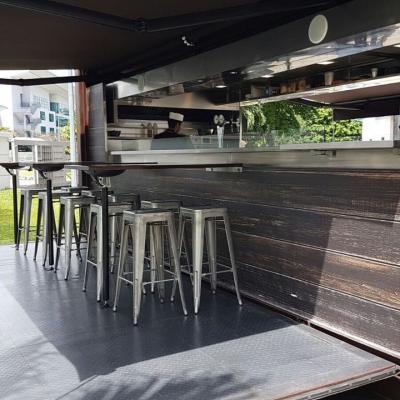 China Modern Finished Prefab Bar Cafe Restaurant Luxury Mobile Shipping Container for sale