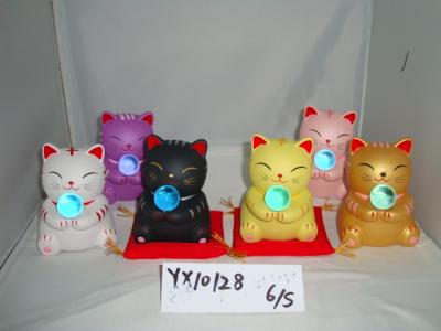 China Golden Ceramic Cat Piggy Bank for sale