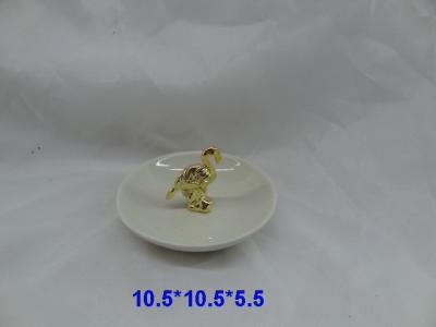 China Beautiful Animal Porcelain Earring Jewelry Holder With Customized Design for sale